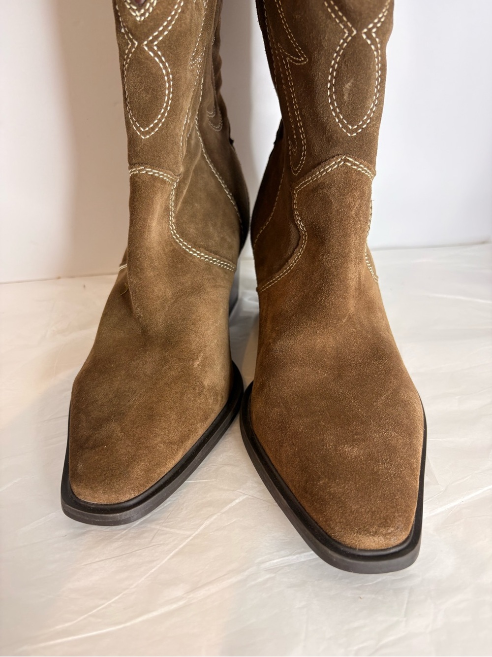 Zara Brown Suede Western Boots with quilted western Heart Detail - Picture 6 of 13